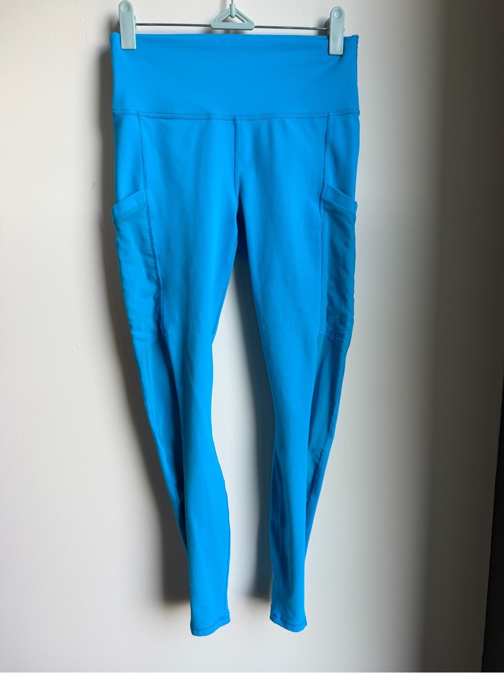Fabletics Bright Turquoise High-Waist Leggings with Side Pockets